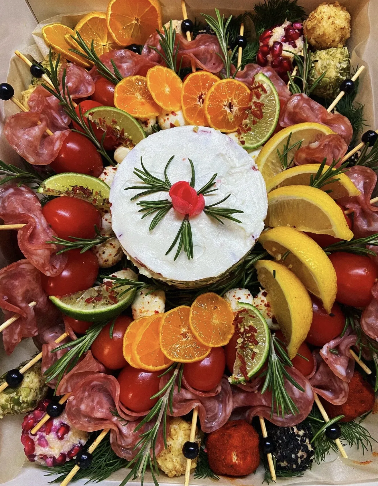 Новогодний семейный Бокс