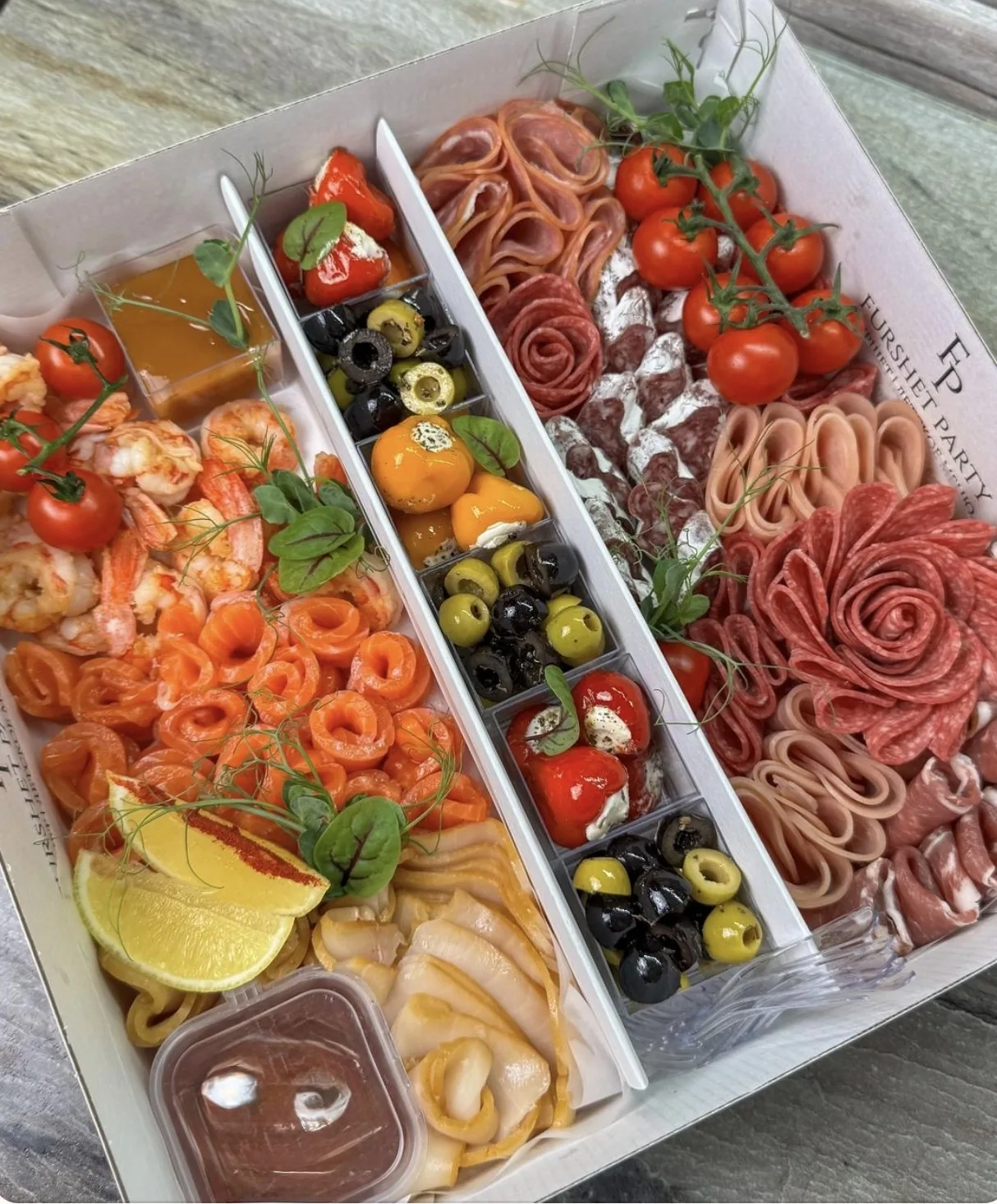 Антипасто делюкс